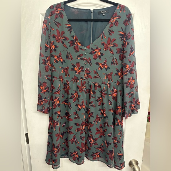 Madewell Dresses & Skirts - Madewell Moonblossom Ruffle-Sleeve Dress Gray Winter Orchid Womens Size 14